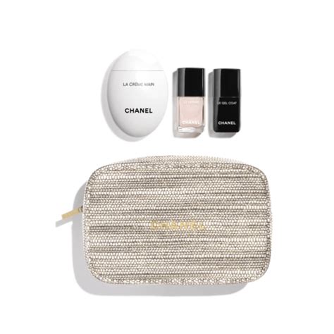 chanel gift sets with bag sale|chanel tweed gift set 2022.